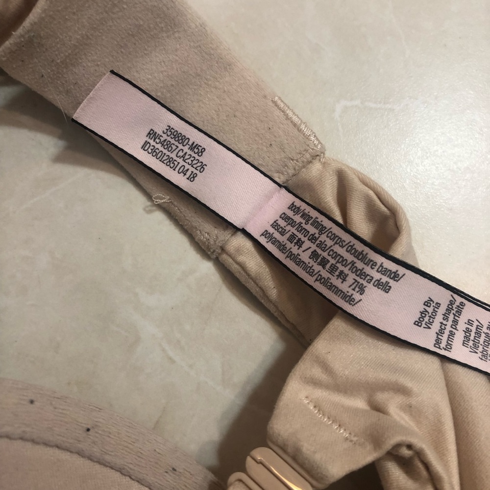 Perfect Shape Push-Up Bra - Picture 7 of 12